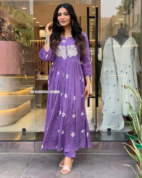 PURPLE EMBROIDERY FLORAL SUIT